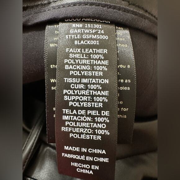 NWT Good American Faux Leather Slit Front Midi Skirt in Black Size 24 - Picture 7 of 8